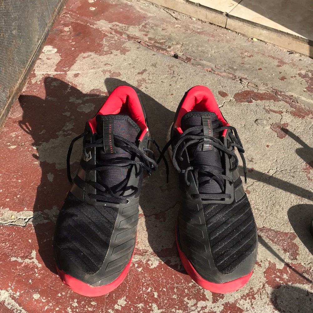 Shoe